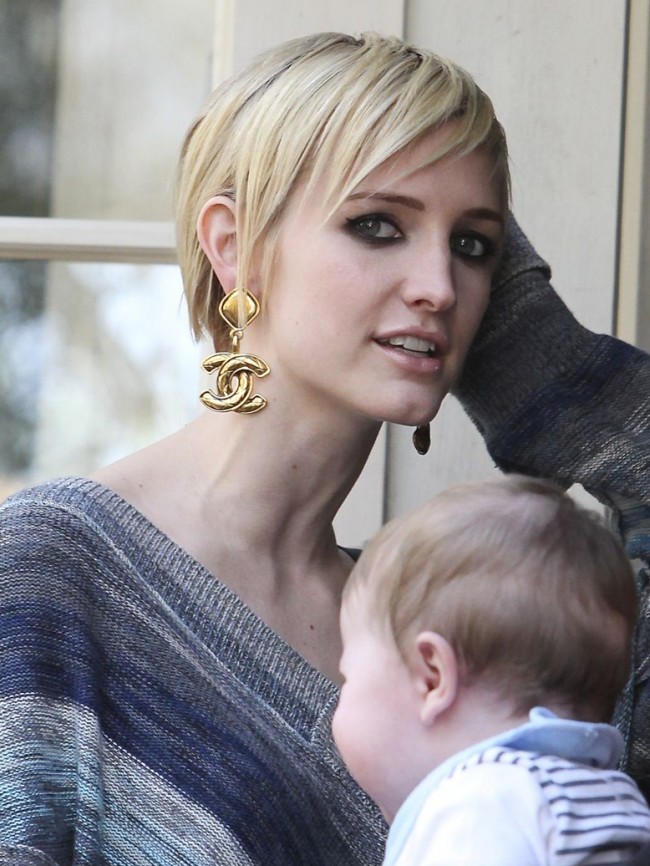 エマ・ワトソン、ショートヘアが似合う女性セレブ1位に ...