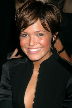 「ショートヘアが似合う女性セレブ」20位　マンディ・ムーア