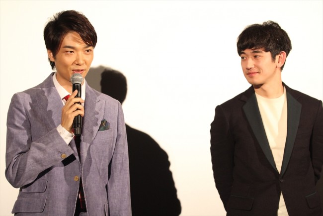瑛太と井上芳雄、『プレーンズ』初日舞台挨拶に登場