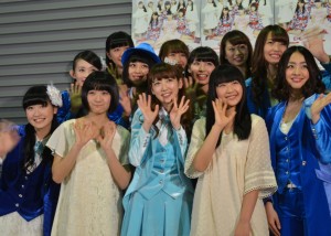 リーダー・八坂沙織の卒業と新メンバー2人の加入を発表したSUPER☆GiRLS