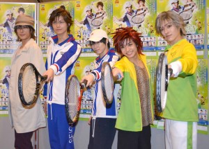 ミュージカル『テニスの王子様』左から、君沢ユウキ、多和田秀弥、小越勇輝、松岡広大、安西慎太郎