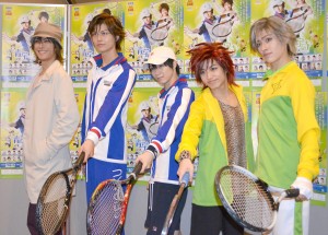 ミュージカル『テニスの王子様』左から、君沢ユウキ、多和田秀弥、小越勇輝、松岡広大、安西慎太郎
