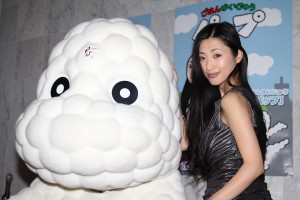 壇蜜、壇蜜×『ごはんかいじゅうパップ』夢のコラボ発表会見にて