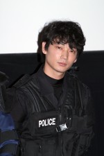 『S‐最後の警官‐』ドラマ試写会に出席した、綾野剛