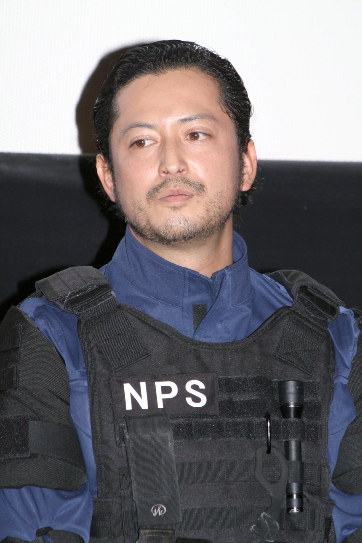 向井理が役作りのため禁煙　初共演の綾野剛を「いじってます」と仲の良さをアピール