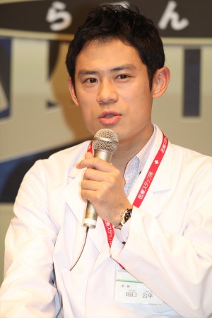 伊藤淳史、『チーム・バチスタ4 螺鈿迷宮』製作発表にて