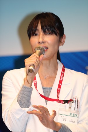 水野美紀、『チーム・バチスタ4 螺鈿迷宮』製作発表にて