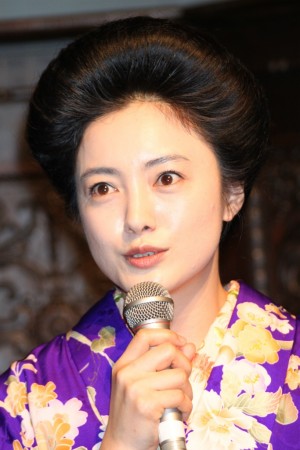 仲間由紀恵、『花子とアン』スタジオ取材会にて