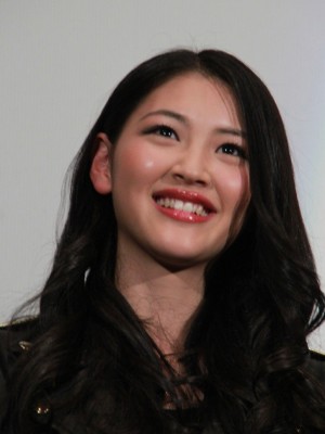 今野鮎莉、『獣電戦隊キョウリュウジャーVSゴーバスターズ　恐竜大決戦！さらば永遠の友よ』完成披露上映会に登場