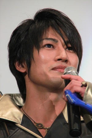 丸山敦史、『獣電戦隊キョウリュウジャーVSゴーバスターズ　恐竜大決戦！さらば永遠の友よ』完成披露上映会に登場