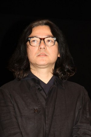 岩井俊二、『なぞの転校生』制作発表記者会見にて