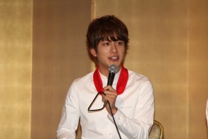 溝端淳平、『失恋ショコラティエ』記者発表にて