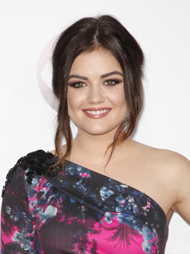Lucy Hale、 ピープルズ・チョイス・アワード2014、40th Annual The People’s Choice Awards 2014　January 8、2014