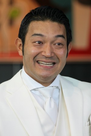 山口智充、『愛の唄を歌おう』囲み取材にて