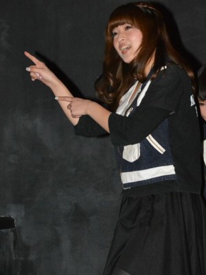 『アイドル・イズ・デッド　ノンちゃんのプロパガンダ大戦争』初日舞台挨拶の模様　BiSプー・ルイ