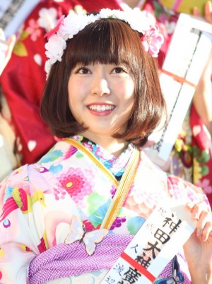 成人式を迎えたAKB48グループ26人が晴れ着姿でご祈祷　渡辺美優紀（NMB48）