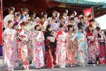 渡辺麻友・島崎遥香ら成人式を迎えたAKB48グループ26人が晴れ着姿でご祈祷