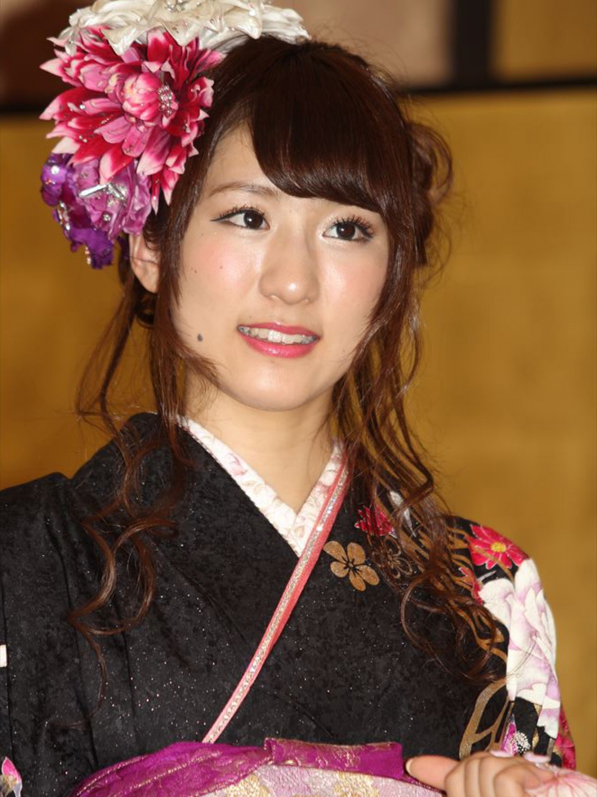AKB成人式　まゆゆ、大島優子卒業に危機感も「今年は勝負の年！」