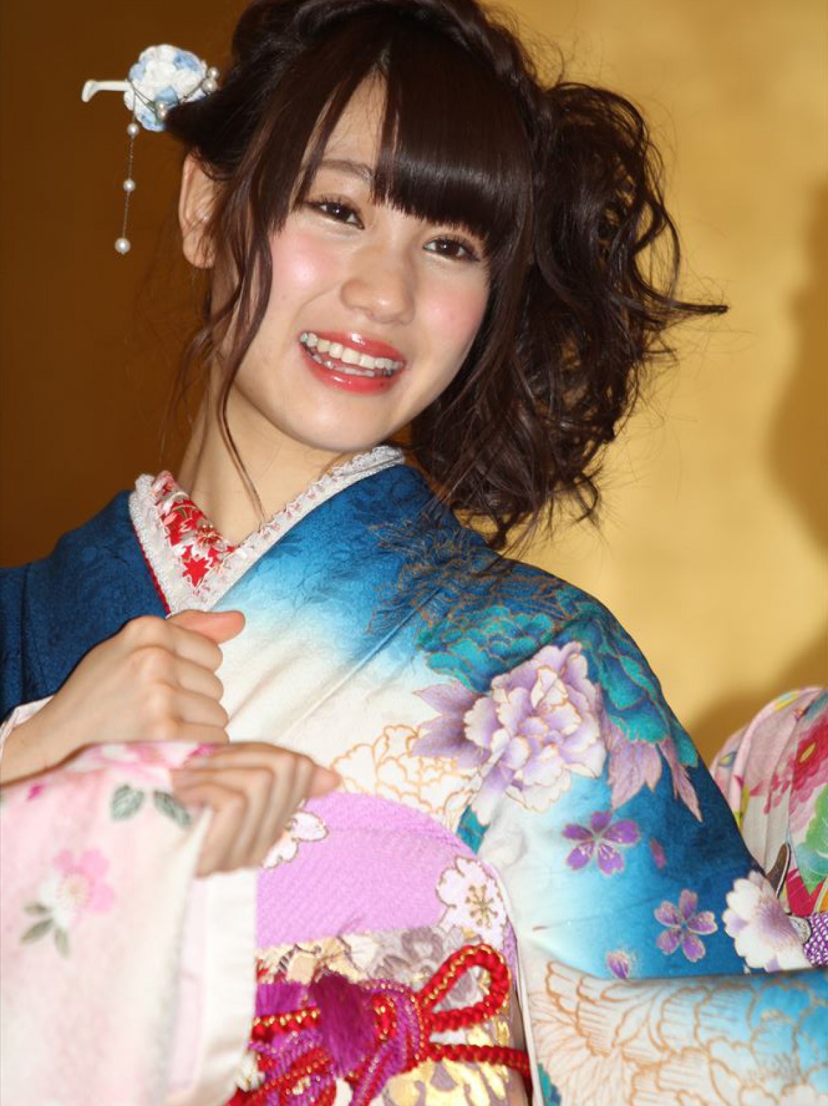 AKB成人式　まゆゆ、大島優子卒業に危機感も「今年は勝負の年！」