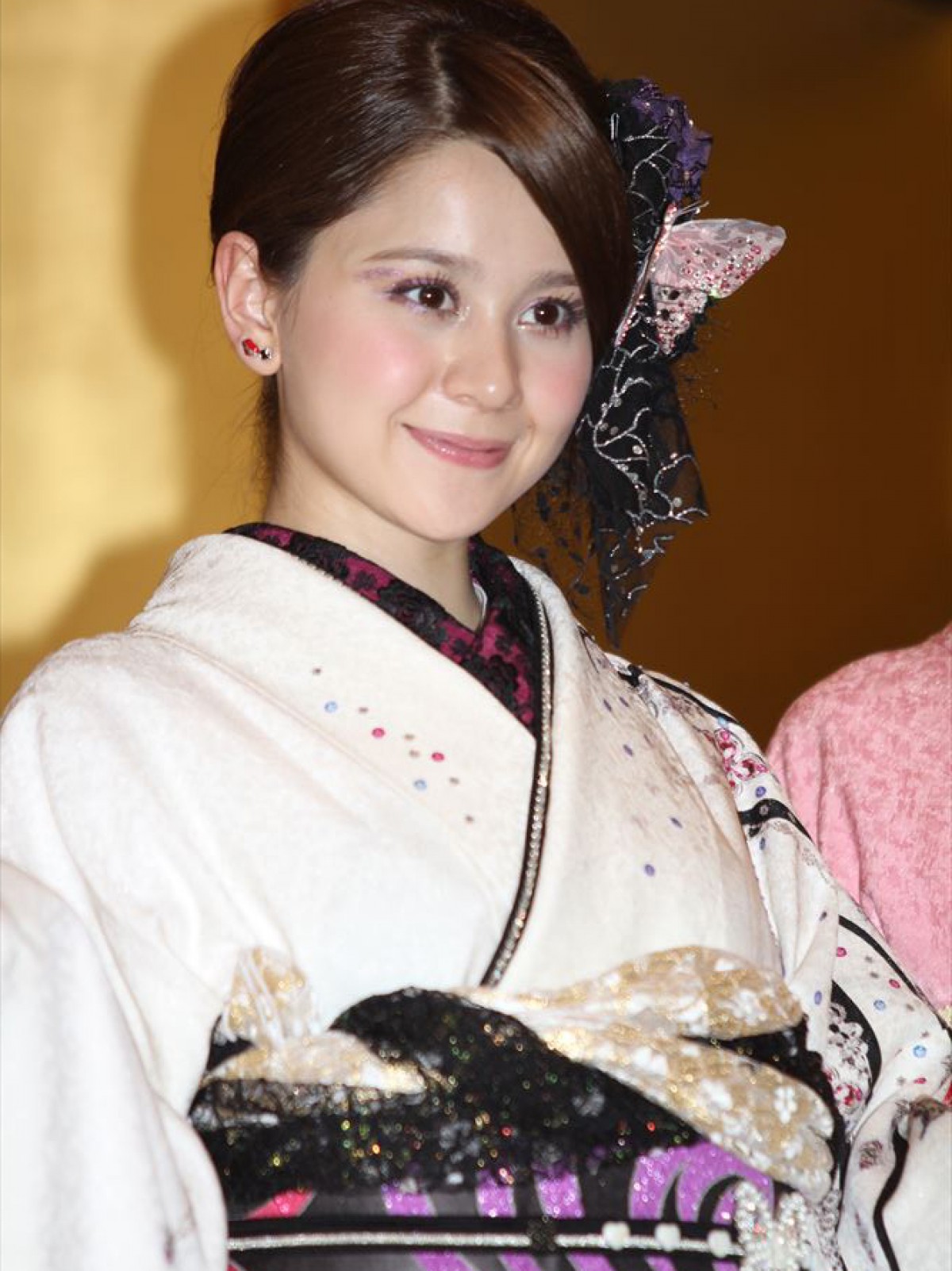 AKB成人式　まゆゆ、大島優子卒業に危機感も「今年は勝負の年！」