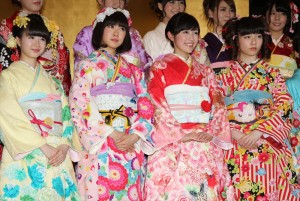 AKB48グループ成人式記念撮影会の模様