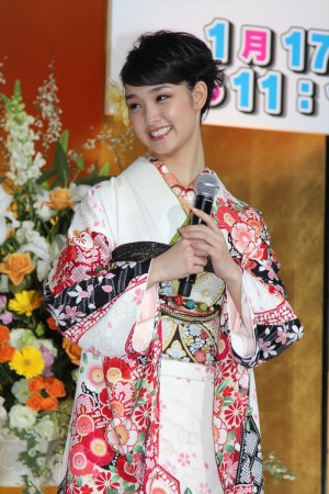 剛力彩芽、『私の嫌いな探偵』制作発表記者会見にて