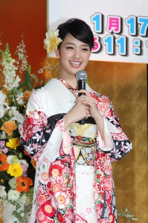 剛力彩芽、『私の嫌いな探偵』制作発表記者会見にて