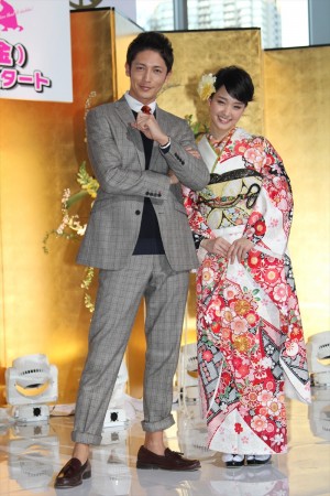 玉木宏、剛力彩芽、『私の嫌いな探偵』制作発表記者会見にて