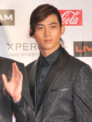 2013年「世界で最もハンサムな顔100人」13位：テギョン（2PM）