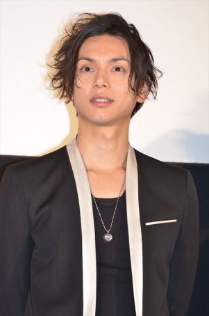 『黒執事』初日舞台挨拶に登壇した水嶋ヒロ