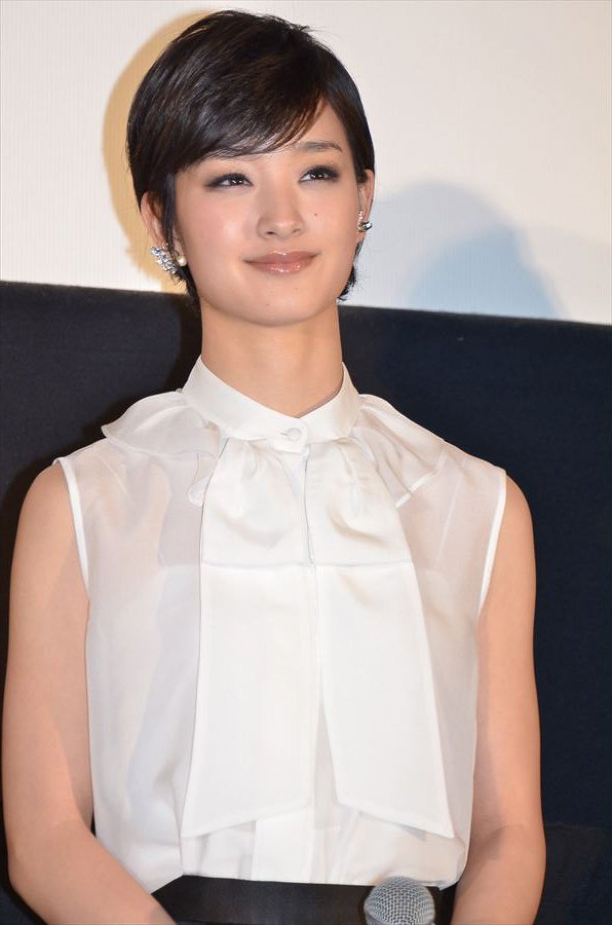 水嶋ヒロ、スクリーン復帰作『黒執事』の共演者と大号泣！優香だけは「泣きません」