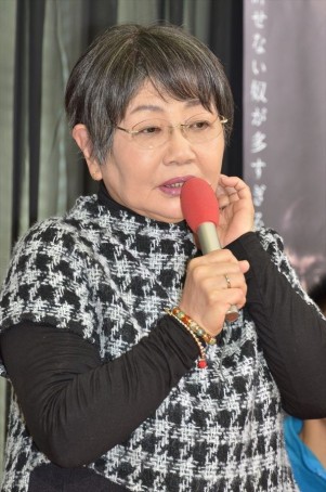 『天誅～闇の仕置人～』制作発表会見に出席した、泉ピン子