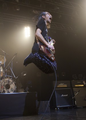 ベストフンドシスト賞2013を受賞した人間椅子　　25周年ライブの模様