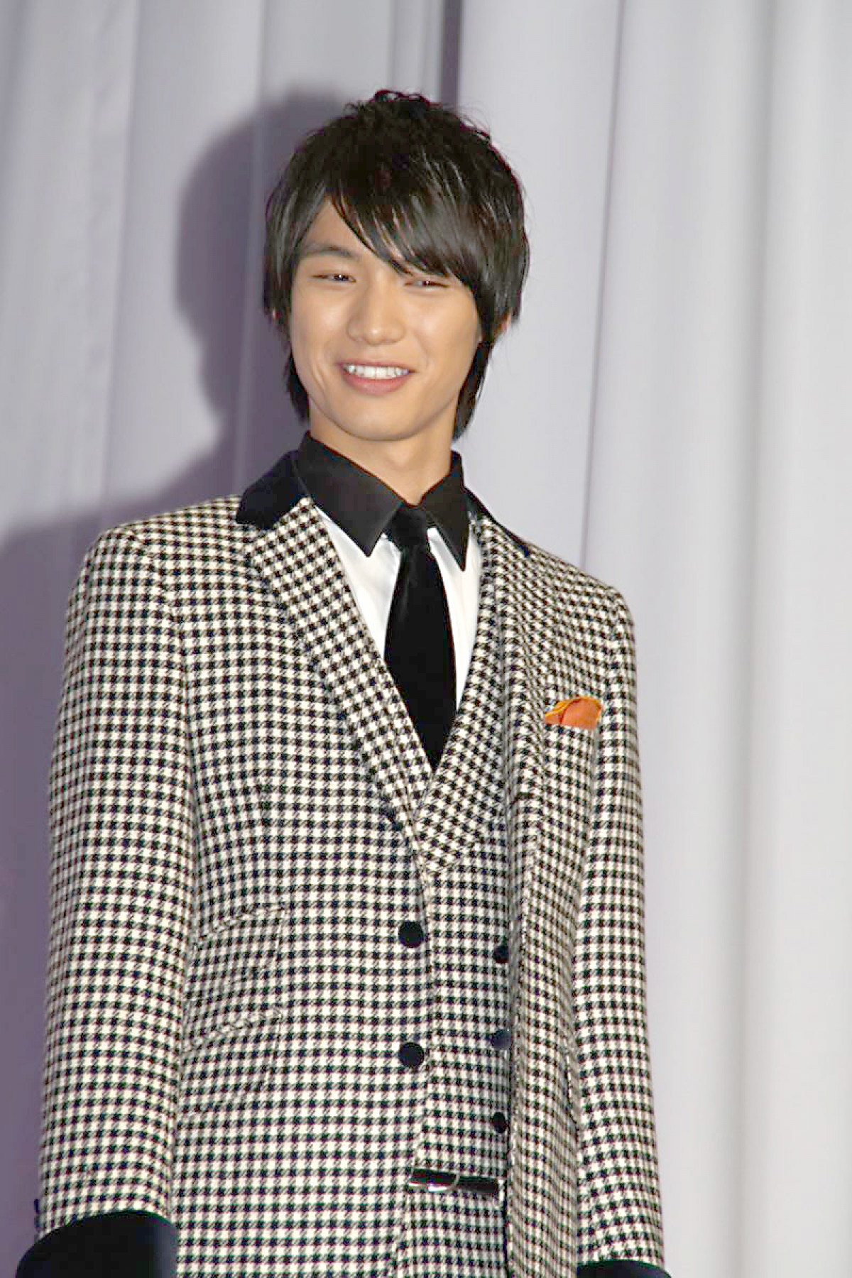 福士蒼汰、auの新CM出演決定「新入社員になったつもりで頑張って行きたい！」