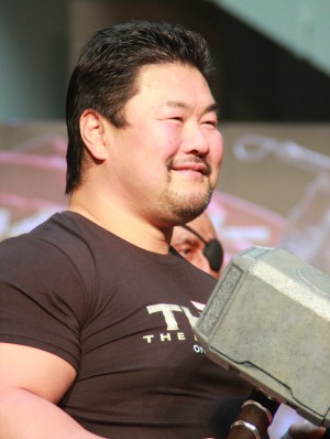 佐々木健介『マイティ・ソー ／ダーク・ワールド』最強最速ファンイベント