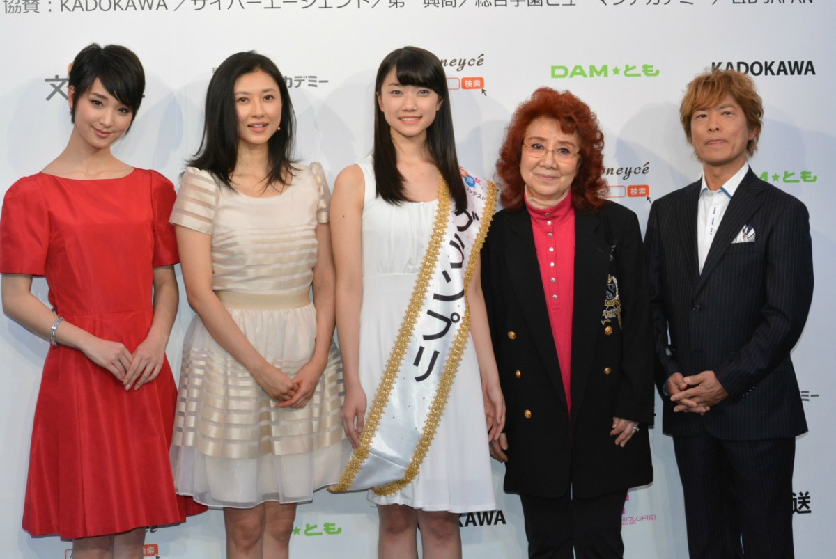 剛力彩芽「自分の声に自信がなかった」 全日本美声女コンテスト出場者に脱帽