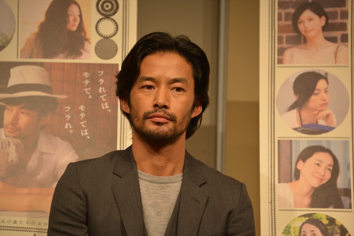 竹野内豊が人生初のファンイベントに登場　尾野真千子との熱烈キスシーンを弁明!?