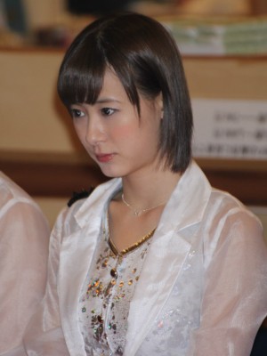 増上寺で新曲ヒット祈願を行ったモーニング娘。’14・生田衣梨奈