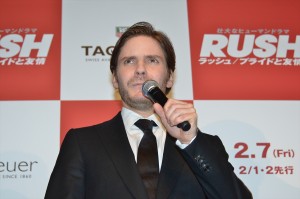 『ラッシュ／プライドと友情』ジャパンプレミアに登壇したダニエル・ブリュール