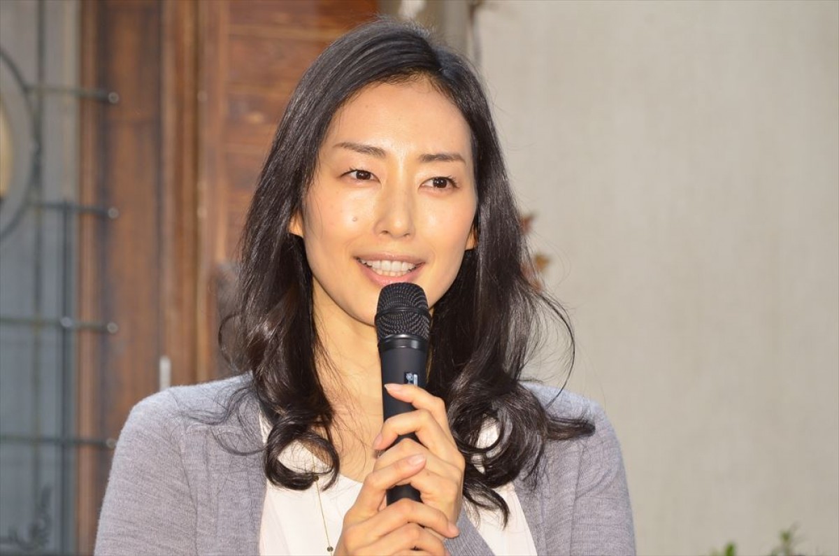 壇蜜、艶やかな着物姿でNHKドラマ会見に登場！「コンプライアンス」に体が反応？