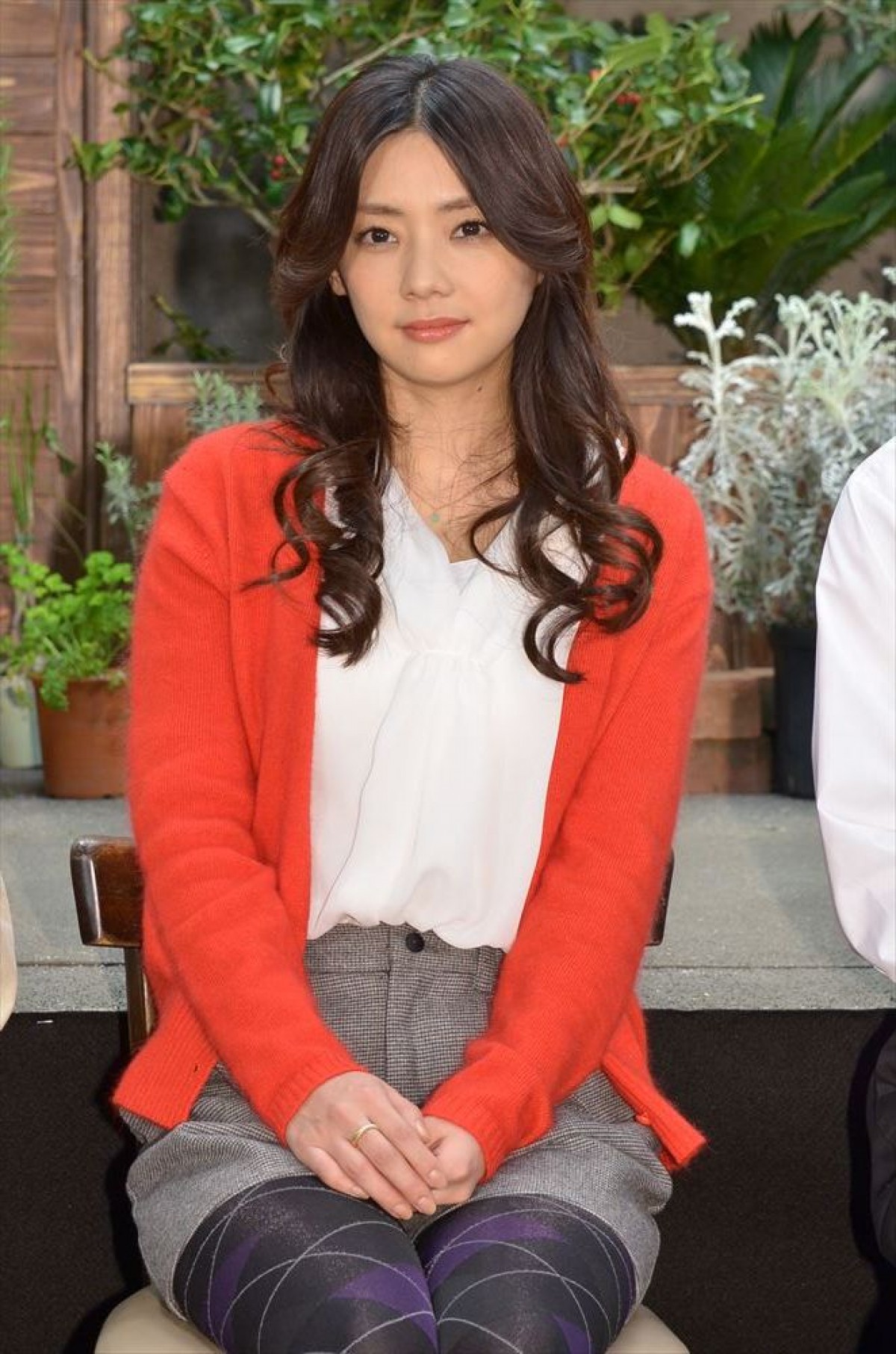 壇蜜、艶やかな着物姿でNHKドラマ会見に登場！「コンプライアンス」に体が反応？