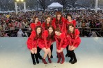 大雪のなか初アルバム大ヒット御礼ミニライブイベントを行ったFlower