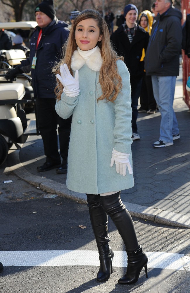 アリアナ・グランデ、Ariana Grande、Macys Thanksgiving Day Parade、November 28、2013