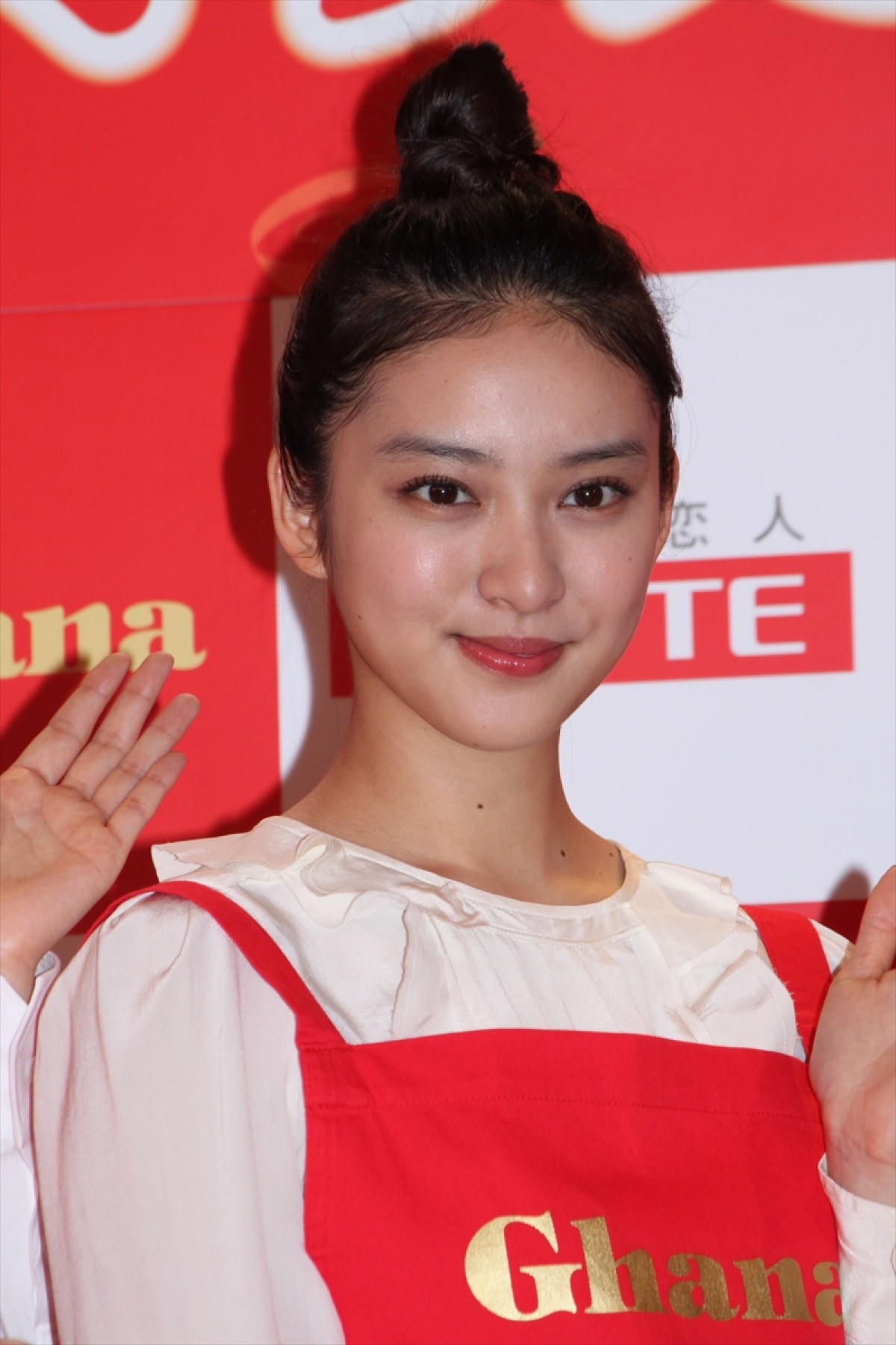 長澤まさみ＆武井咲が現役女子高生の恋を応援！恋の必需品は…「勢いでしょ！」