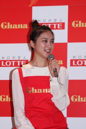 武井咲、「手づくりガーナ応援ステーション」オープニングイベントにて