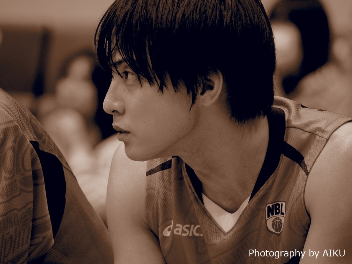 モデル・舞川あいくが写真展を開催！田中将大、武豊らトップアスリートの輝きを激写