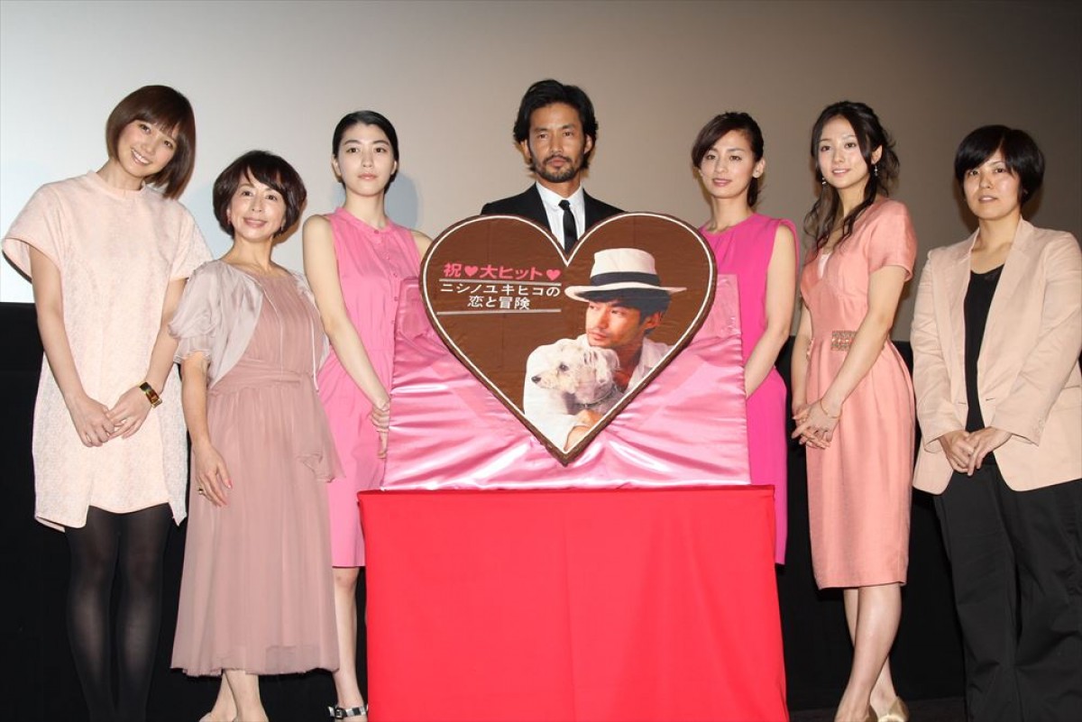 竹野内豊、フィギュア羽生選手に対抗し華麗なターンを披露
