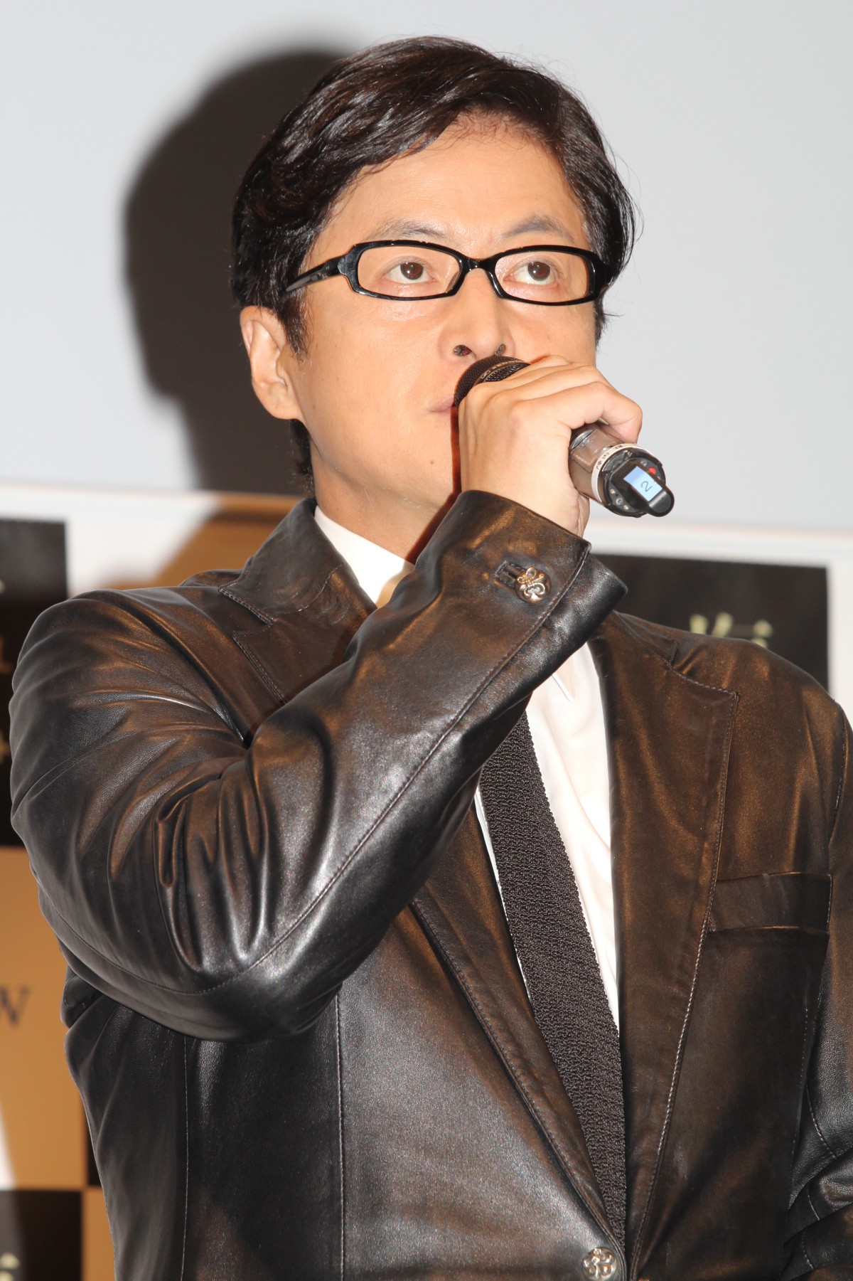 陣内孝則が大暴走、松雪泰子を前に『白鳥麗子』ネタ！ ゴーストライター問題も言及？