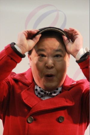 上島竜兵、「ベストフンドシストアワード2013」授賞式にて