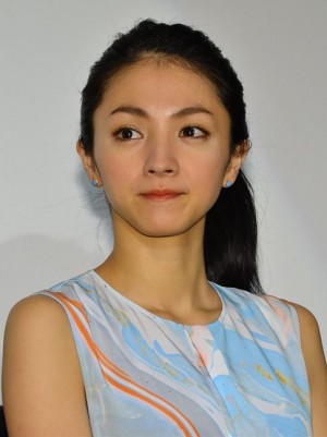 映画『ハロー！純一』の初日舞台挨拶に出席した満島ひかり